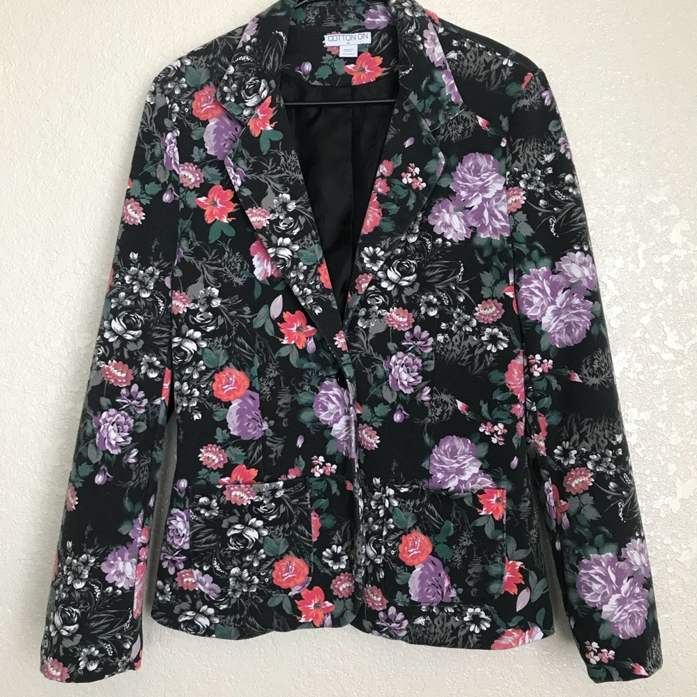 cotton on one button dark floral blazer